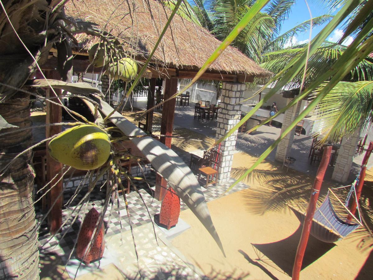 Bohobe Naboty Bed & Breakfast Toliara Exterior photo